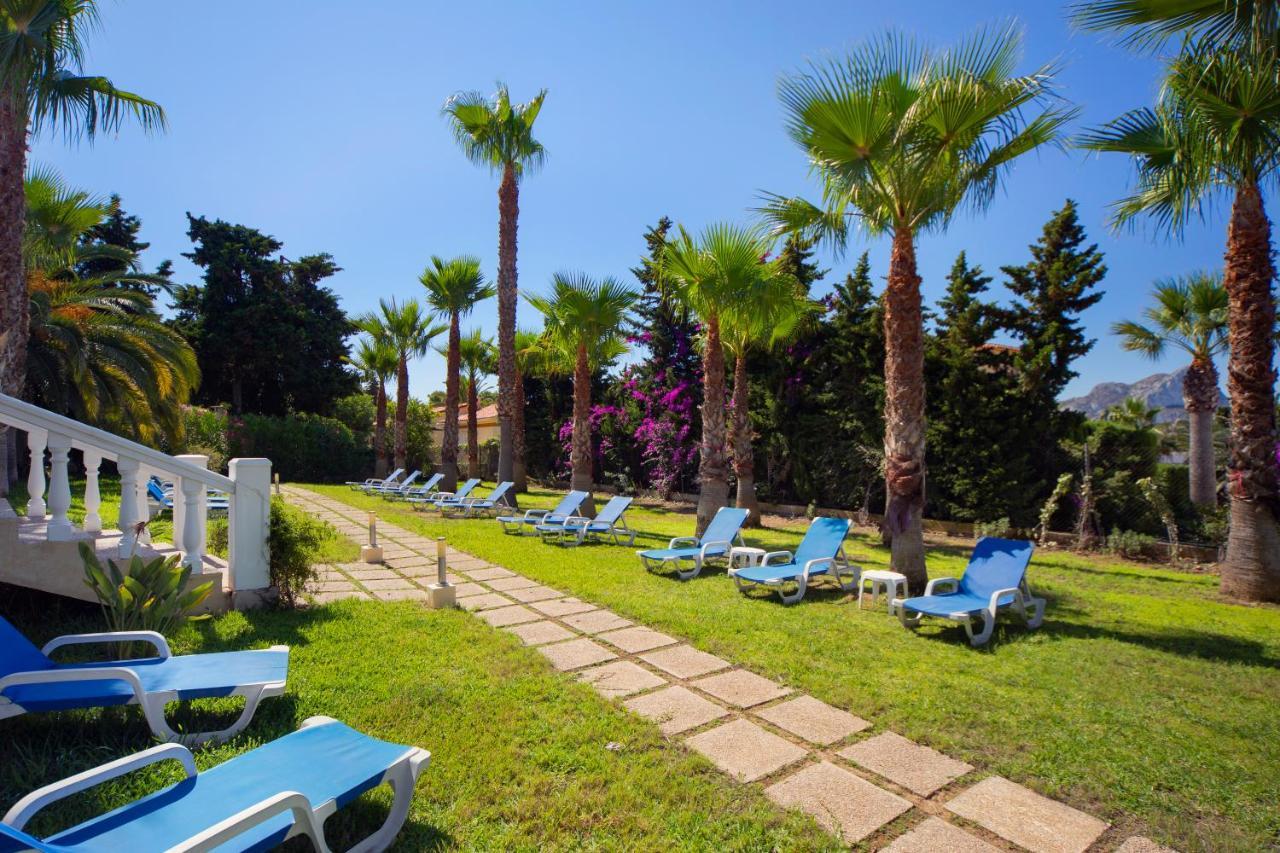 Aparthotel Carrio Sol - Monty'S Calpe Bagian luar foto