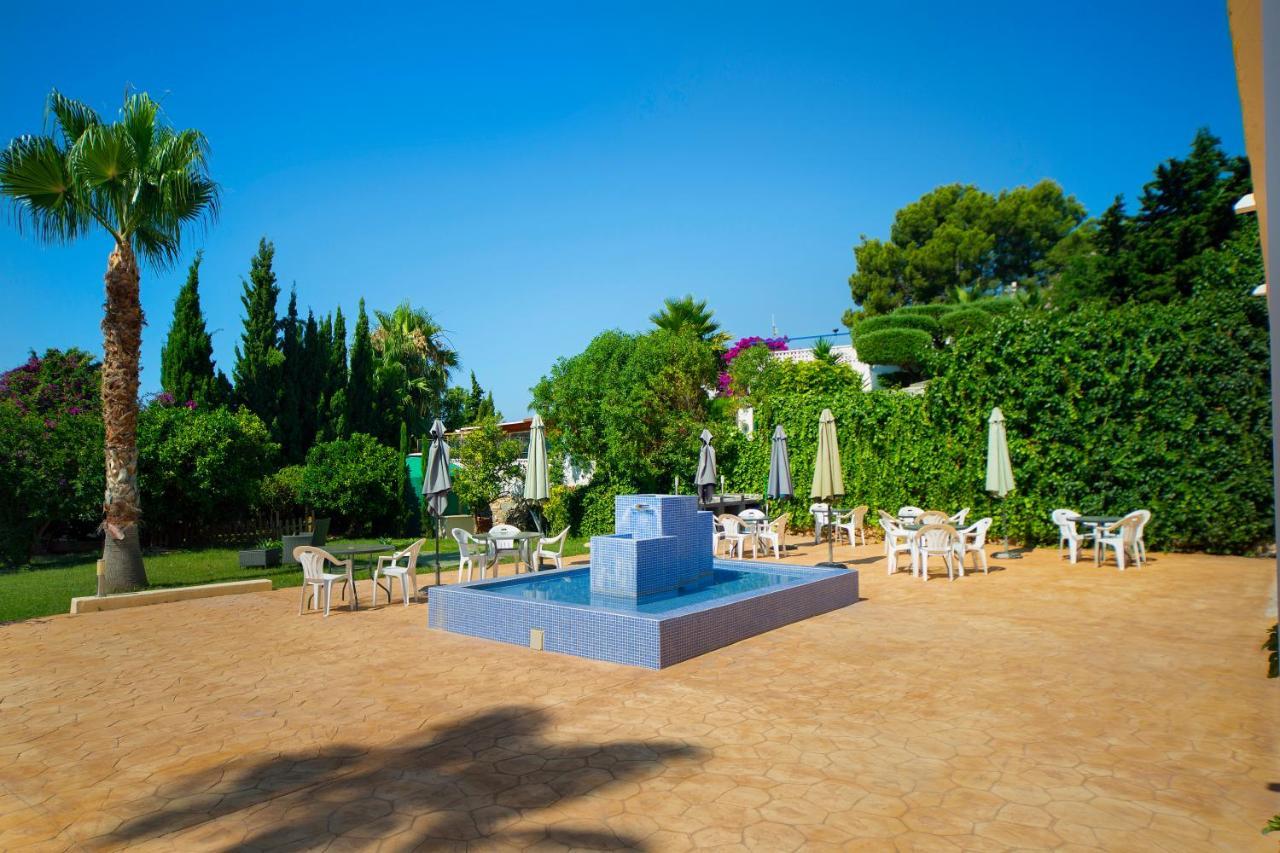 Aparthotel Carrio Sol - Monty'S Calpe Bagian luar foto