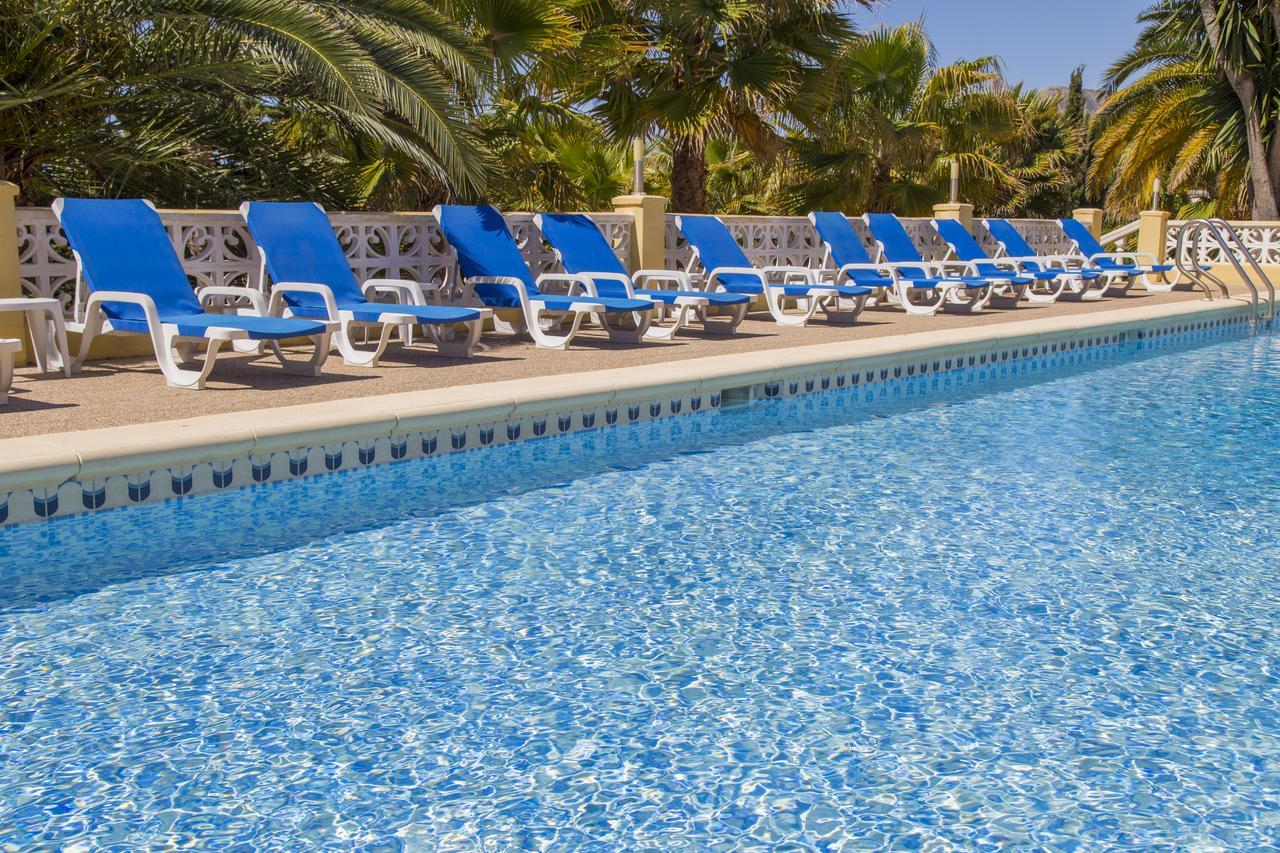 Aparthotel Carrio Sol - Monty'S Calpe Bagian luar foto
