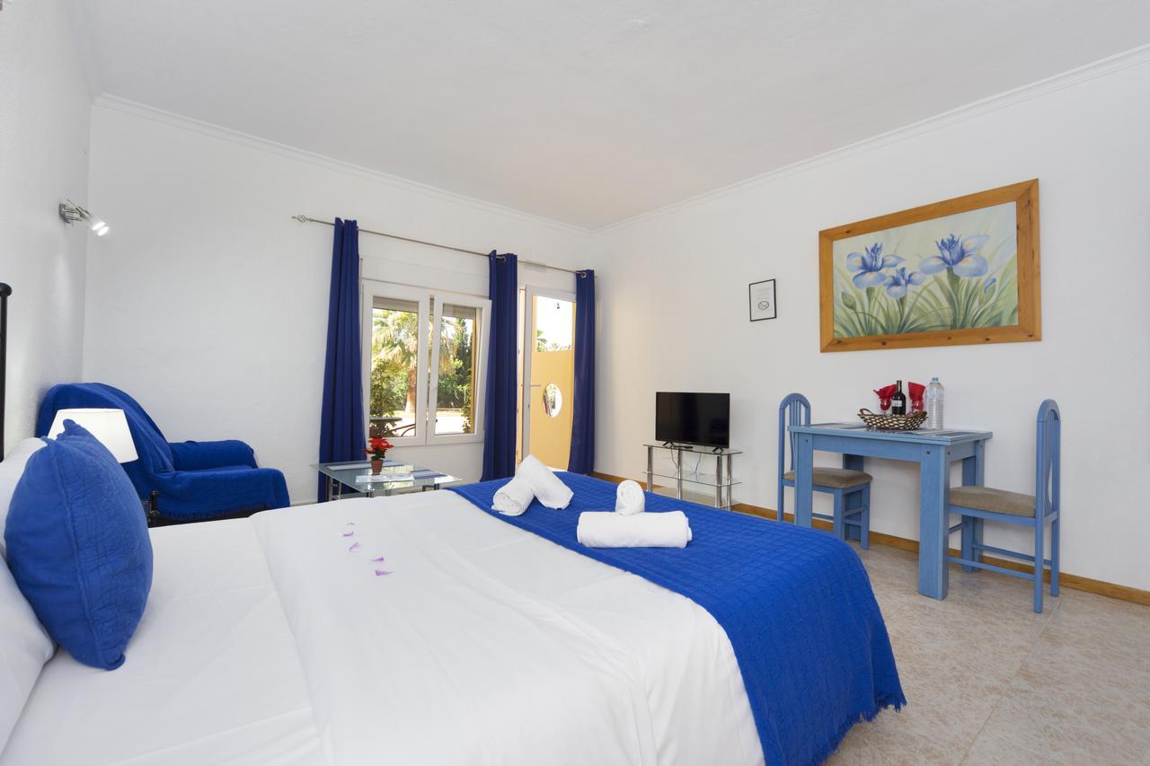 Aparthotel Carrio Sol - Monty'S Calpe Ruang foto