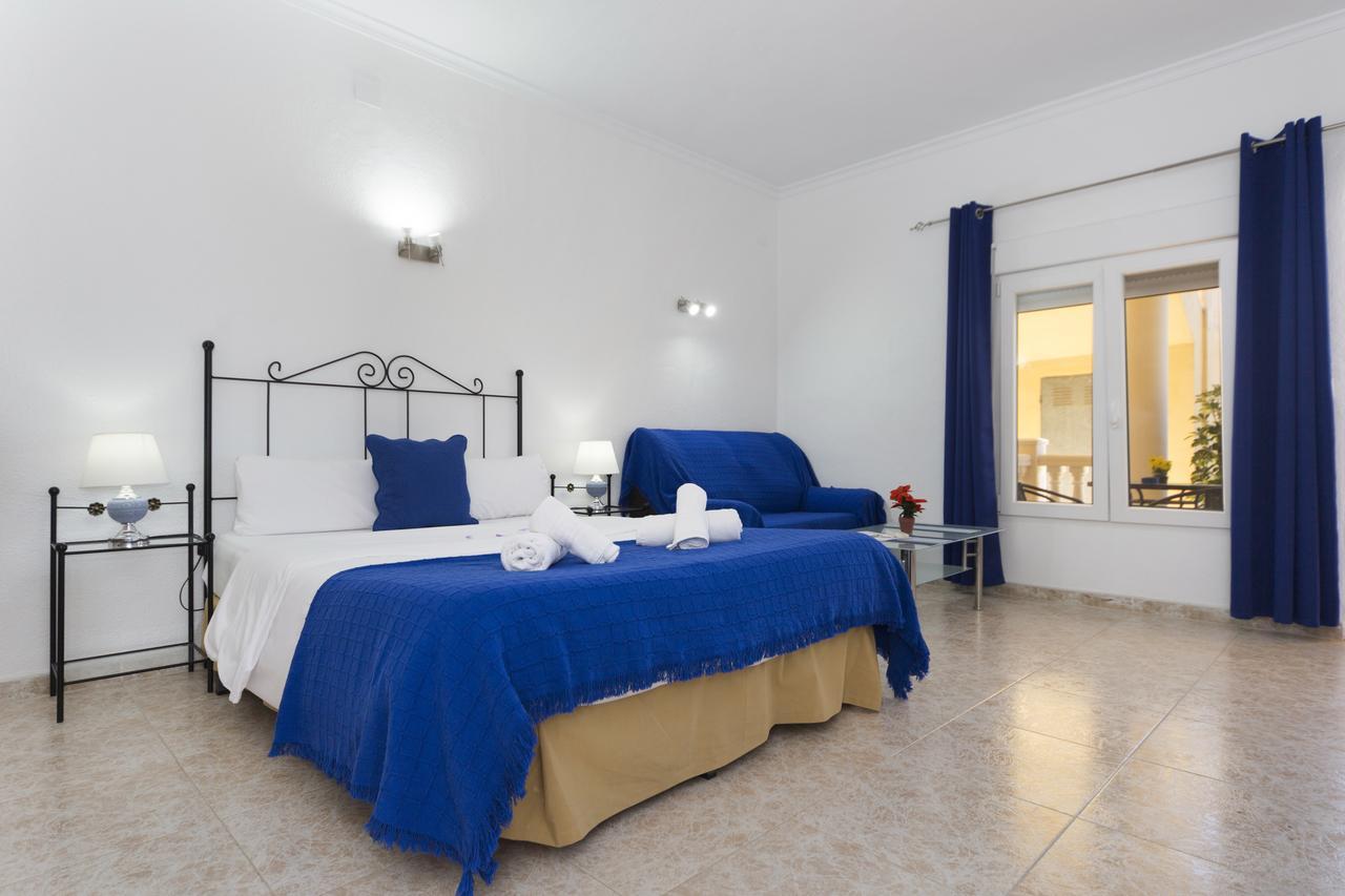 Aparthotel Carrio Sol - Monty'S Calpe Bagian luar foto